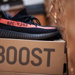 Sneakers adidas yeezy boost collab brand