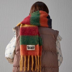 The Hut fashion online store