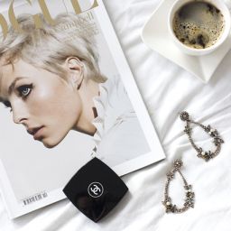 vogue fashion magazine cover